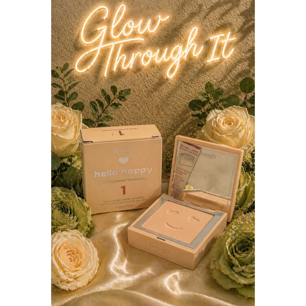 Benefit Hello Happy Velvet Powder Foundation 0.25 oz 7 g - Shade 1 - NEW